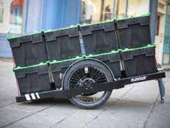 Trailer Runner is professional bicycle trailer. Compact, agile, safe and very powerful.