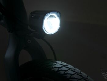 FIIDO D11 folding e-bike - light