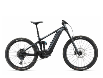 Every trail, every steep climb, every thrilling descent. Tested and developed by Giant’s E-bike enduro pros, this updated trail ripper gives you the power to enjoy the best parts of the ride again and again.